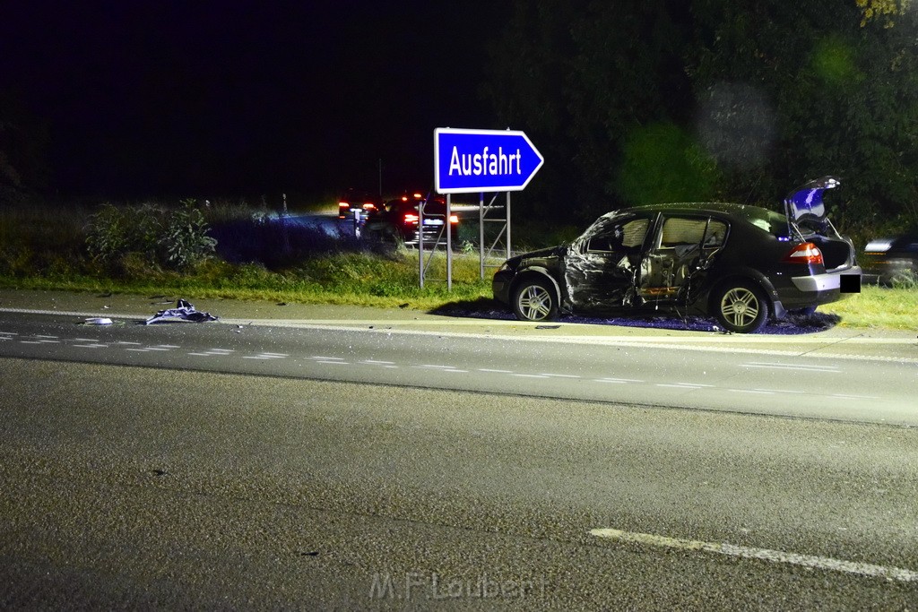 VU kleinlaster umgekippt A 4 Rich Olpe Hoehe AS Koeln Klettenberg P303.JPG - Miklos Laubert